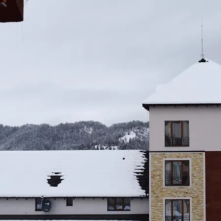 Milmari Friends And Family Kopaonik